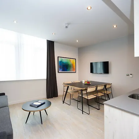 מלון דירות Staycity Near Disneyland Paris באילי-רומאינוויליירס