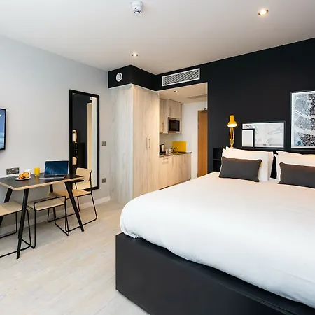 Staycity Near Disneyland Paris מלון דירות