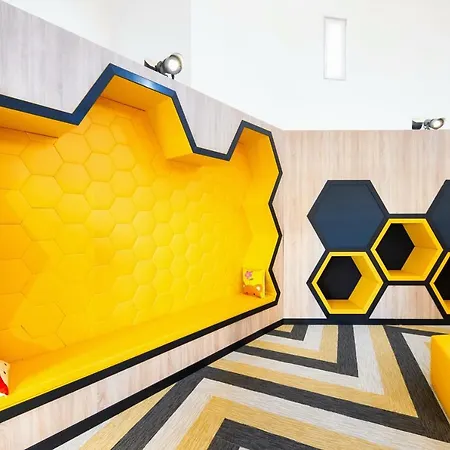 Staycity Paris Marne La Vallée Aparthotel