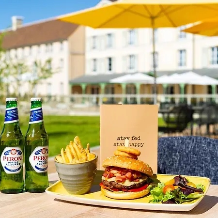 Staycity Near Disneyland Paris 4*